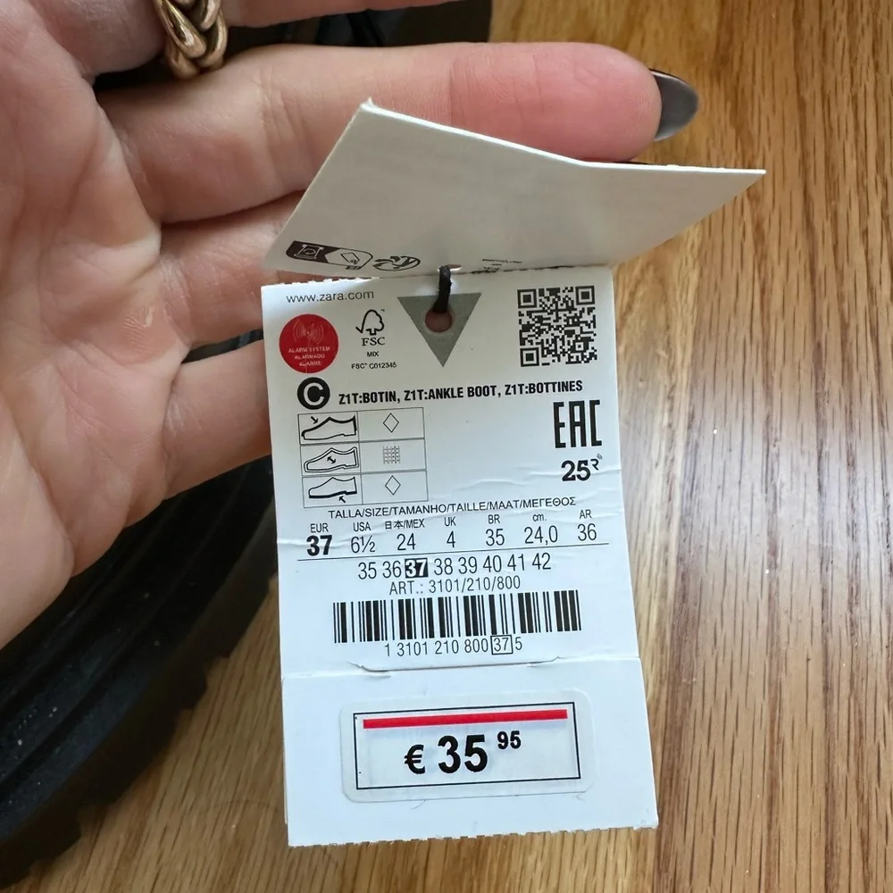 Vegan Leather Platform Ankle Booties - Picture 4 of 4